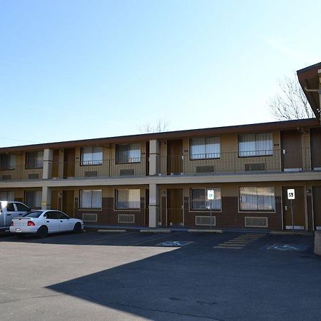 Days Inn Spokane Dış mekan fotoğraf