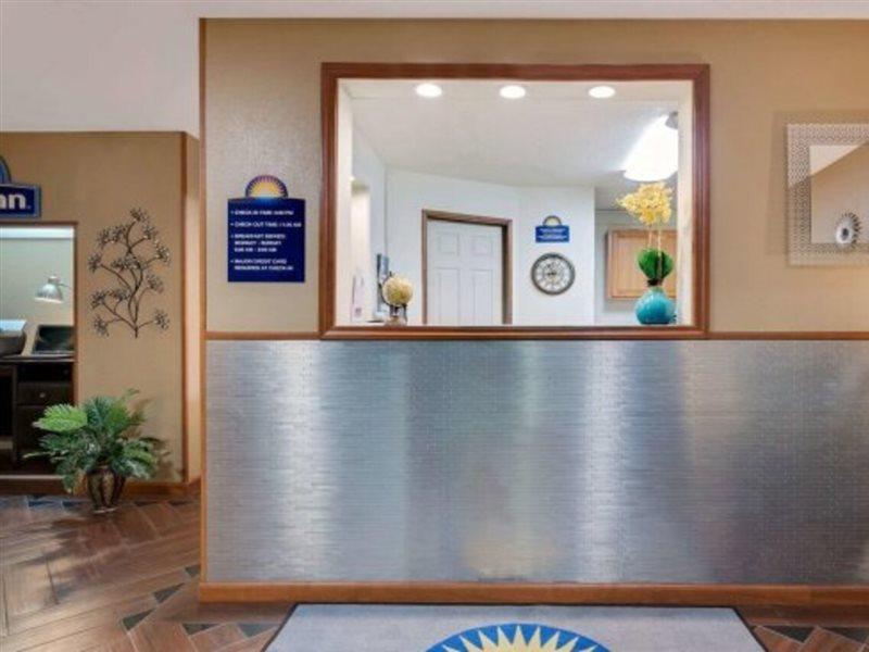 Days Inn Spokane Dış mekan fotoğraf